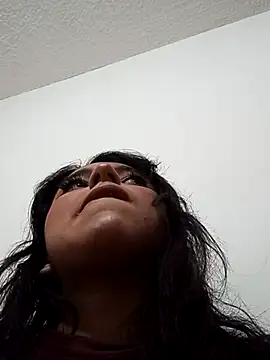 Naomy veracruz  online show from 12/21/25, 02:41