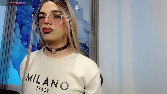 Alessa mullen online show from 11/07/25, 03:11