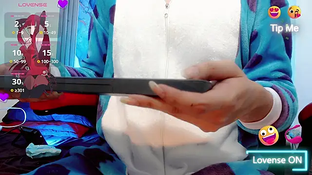 Alessa mullen online show from 11/14/25, 03:10