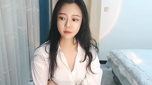 zoe-keke online show from 12/27/24, 10:45