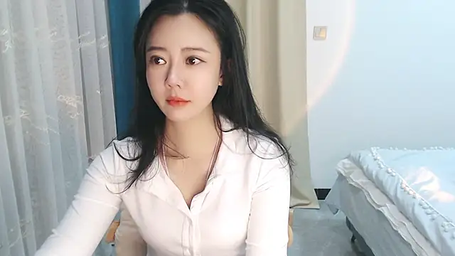 zoe-keke online show from 01/07/25, 10:55