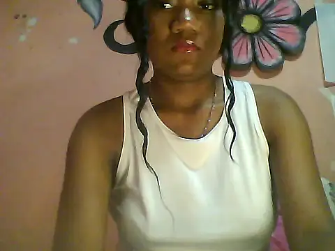 Fariana01 online show from 01/25/25, 11:22