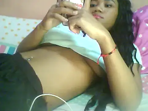 Fariana01 online show from 01/21/25, 11:24