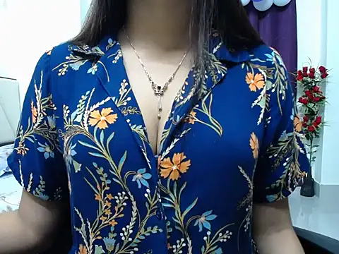 taisina online show from 09/18/25, 04:21