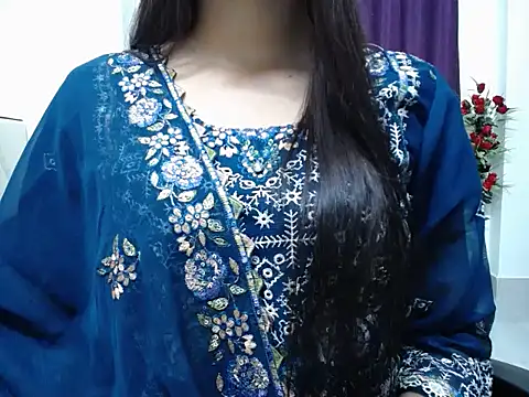 taisina online show from 09/28/25, 05:31