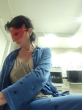 Vagabondainnamorata online show from 11/17/25, 03:54