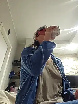 Vagabondainnamorata online show from 11/13/25, 03:32