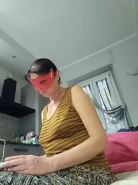 Vagabondainnamorata online show from 11/27/25, 04:07