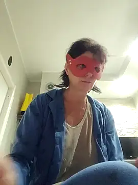 Vagabondainnamorata online show from 11/26/25, 04:01