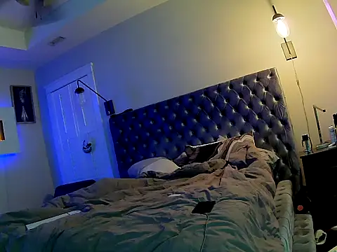 Bignc online show from 10/19/25, 05:54