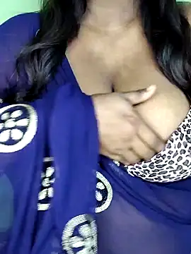 Snapshot of TANIYA-98 chatting on 04/30/26, 01:56 TANIYA-98 online show from 04/30/26, 01:56