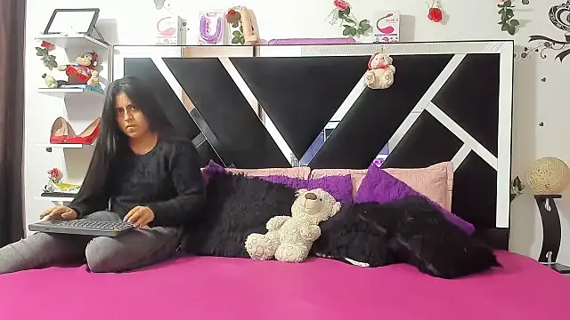 abby eemily online show from 09/15/25, 12:05