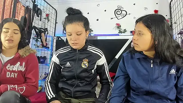 abby eemily online show from 11/25/25, 12:16