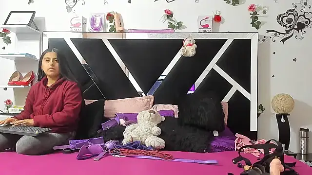 abby eemily online show from 09/09/25, 12:03