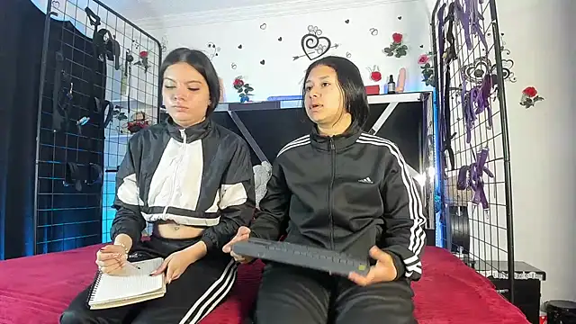 abby eemily online show from 11/17/25, 12:20