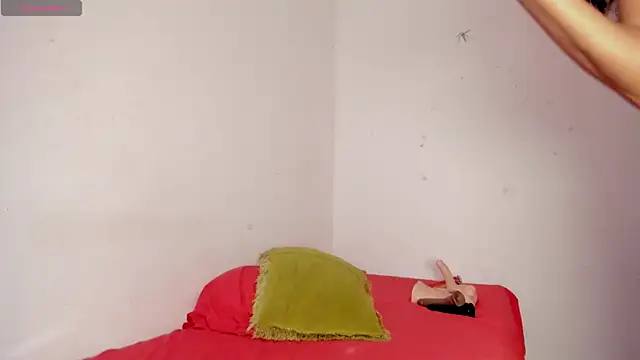 Zoey Donovan online show from 04/16/26, 09:39