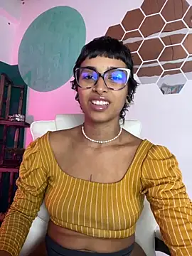 LollaByer online show from 10/11/25, 10:55