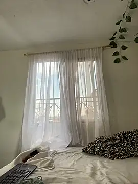 LollaByer online show from 03/29/26, 09:38