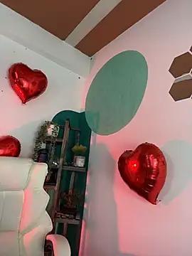 LollaByer online show from 02/05/26, 09:10