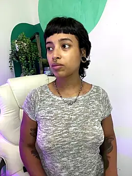 LollaByer online show from 11/26/25, 09:04