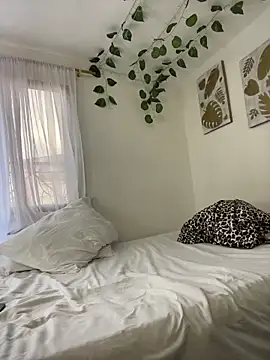 LollaByer online show from 03/28/26, 09:05