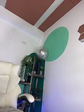 LollaByer online show from 04/07/26, 09:05