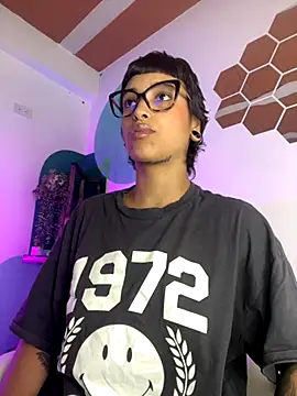 LollaByer online show from 10/14/25, 09:15