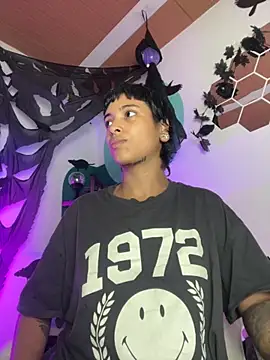 LollaByer online show from 10/24/25, 09:03