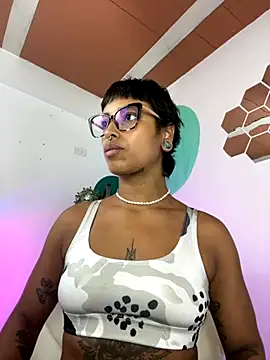 LollaByer online show from 09/13/25, 10:32