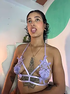 LollaByer online show from 02/01/26, 11:03