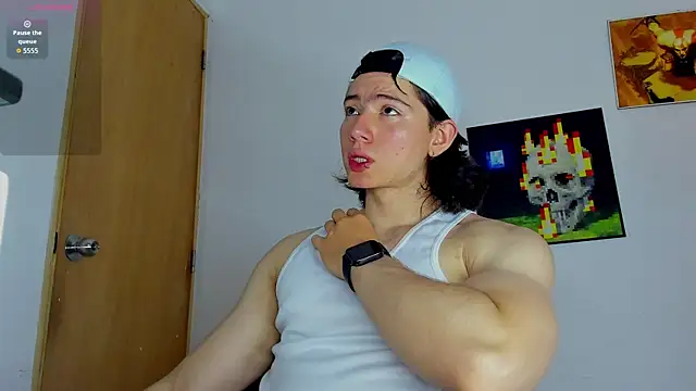 AngelBennet  online show from 02/04/26, 09:32