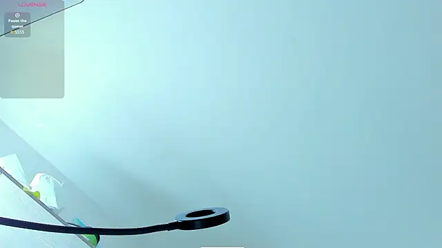 Snapshot of AngelBennet_ chatting on 12/18/25, 10:24 AngelBennet online show from 12/18/25, 10:24