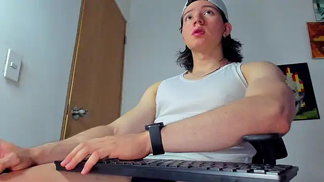AngelBennet  online show from 09/09/25, 10:30
