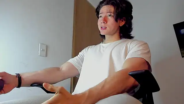 Snapshot of AngelBennet_ chatting on 12/02/25, 10:55 AngelBennet online show from 12/02/25, 10:55