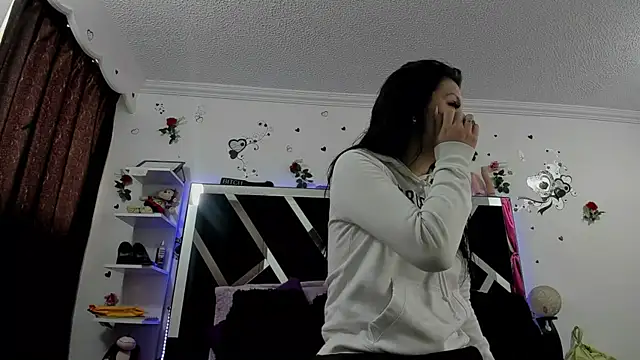 Snapshot of thedream_girls chatting on 10/30/25, 12:14 thedream girls online show from 10/30/25, 12:14