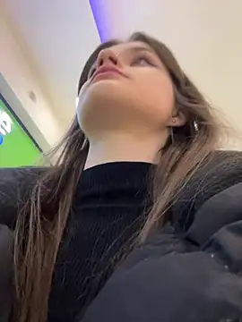 goddes mileena online show from 12/13/24, 04:27