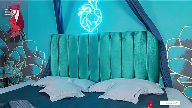 Snapshot of melany_blair chatting on 11/04/25, 08:23 melany blair online show from 11/04/25, 08:23