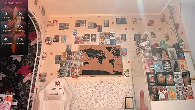 Kleo Godde online show from 04/18/26, 08:09