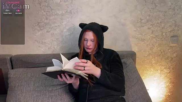 Kleo Godde online show from 02/27/25, 09:47