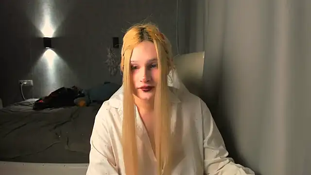 Kleo Godde online show from 11/12/25, 09:29