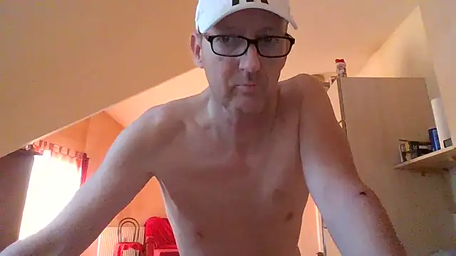 nacktchiller1076 online show from 12/04/24, 09:56