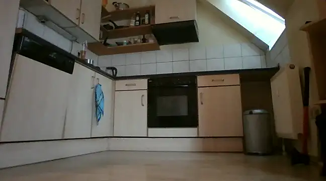 nacktchiller1076 online show from 12/24/24, 02:12