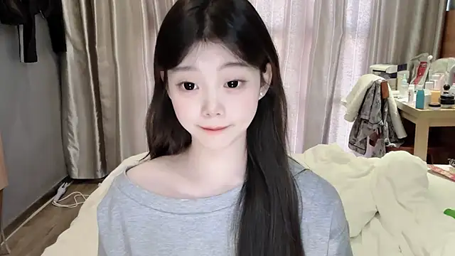 yangyang-1115 online show from 03/10/25, 08:06