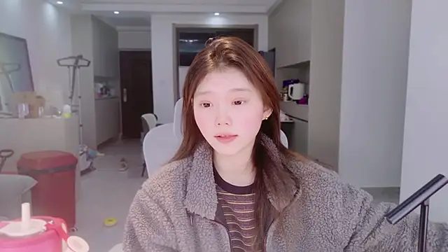 yangyang-1115 online show from 12/17/25, 01:27