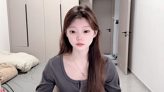 yangyang-1115 online show from 10/16/25, 04:54