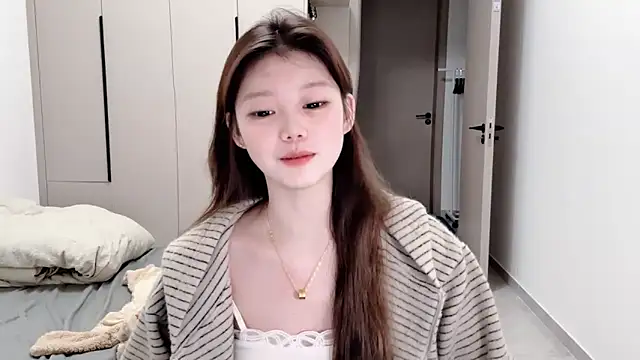 yangyang-1115 online show from 10/17/25, 05:11