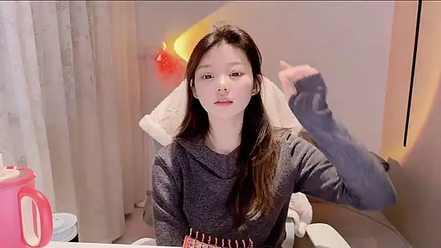 yangyang-1115 online show from 11/30/25, 05:19