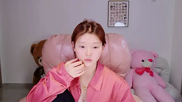 yangyang-1115 online show from 04/13/26, 02:21