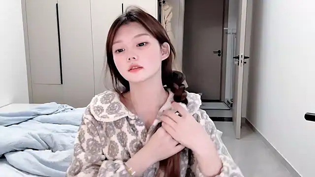 yangyang-1115 online show from 10/27/25, 12:50