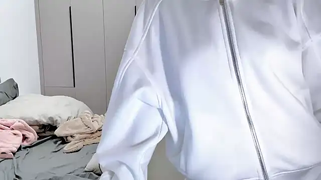 yangyang-1115 online show from 10/13/25, 05:09